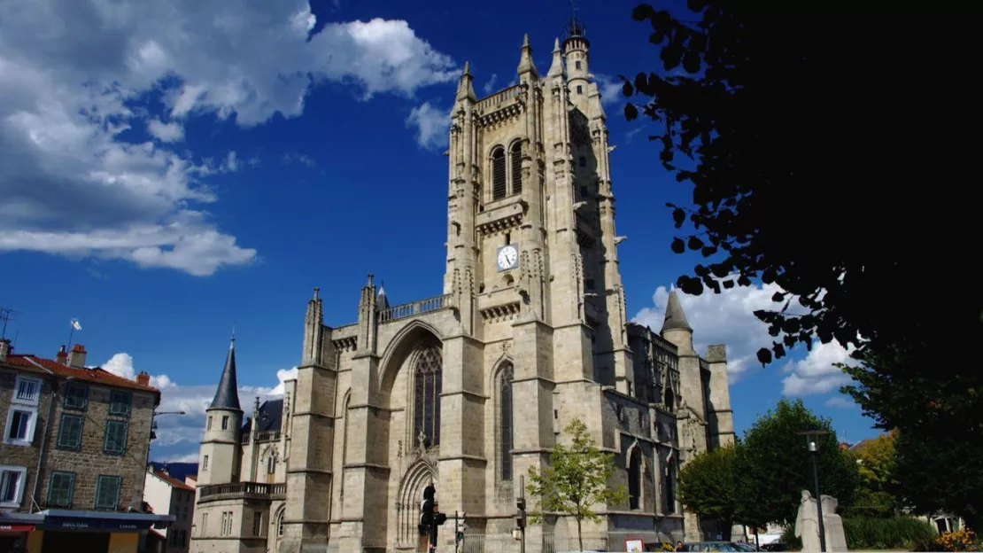 Faits-Divers : Fermeture provisoire de l’église Saint-Jean d’Ambert à cause d’incidents volontaires