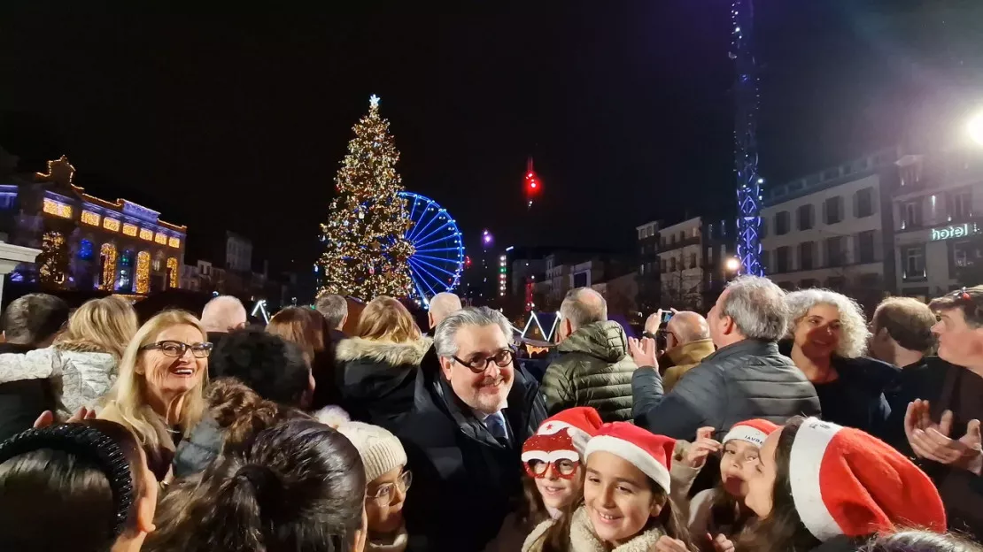 PHOTOS - Clermont-Ferrand s'illumine pour les fêtes de Noël