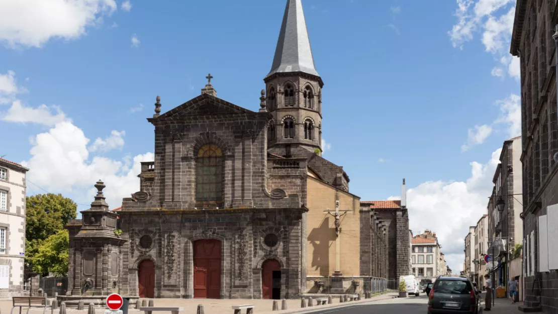 Qui a tagué des croix de Lorraine dans plusieurs communes du Puy-de-Dôme ?