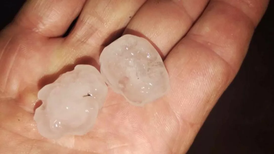 VIDÉOS. "Un énorme orage" de grêle s'est abattu sur Clermont-Ferrand cette nuit