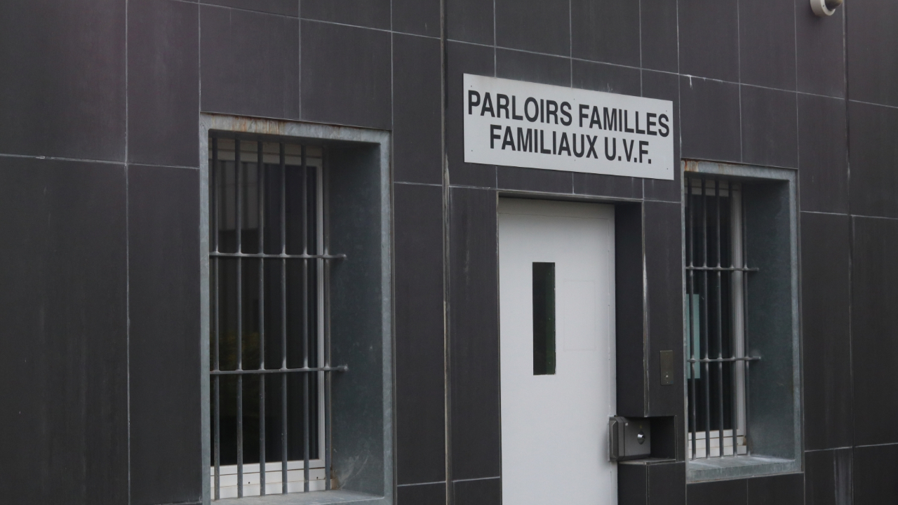 A la prison de Riom, un détenu se fait livrer de la drogue au parloir