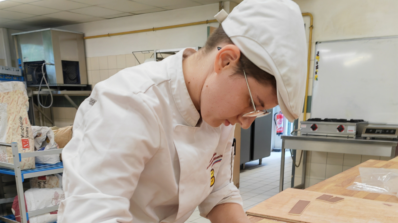 Apprentie à Chamalières, une Puydômoise va participer à la finale des meilleurs jeunes boulangers