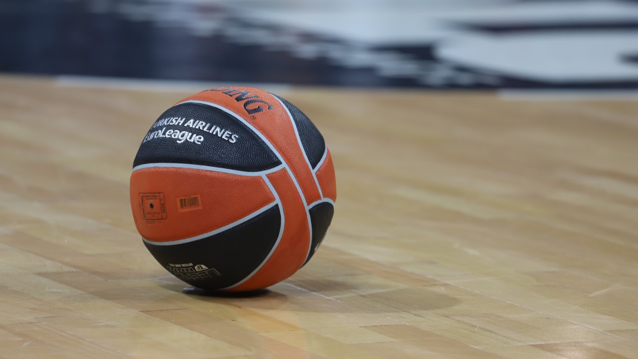 Basketball : La JA Vichy rejoint les playoffs de Pro B en surclassant le Poitiers Basket