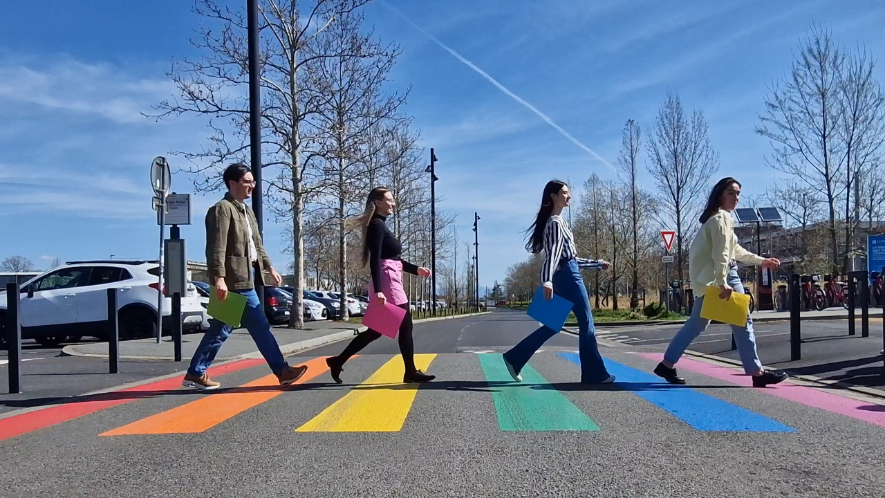 Charte et passage piéton arc-en-ciel, l'UCA s'engage pour protéger les personnes LGBTQIA+ Charte et passage piéton arc-en-ciel, l'UCA s'engage pour protéger les personnes LGBTQIA+