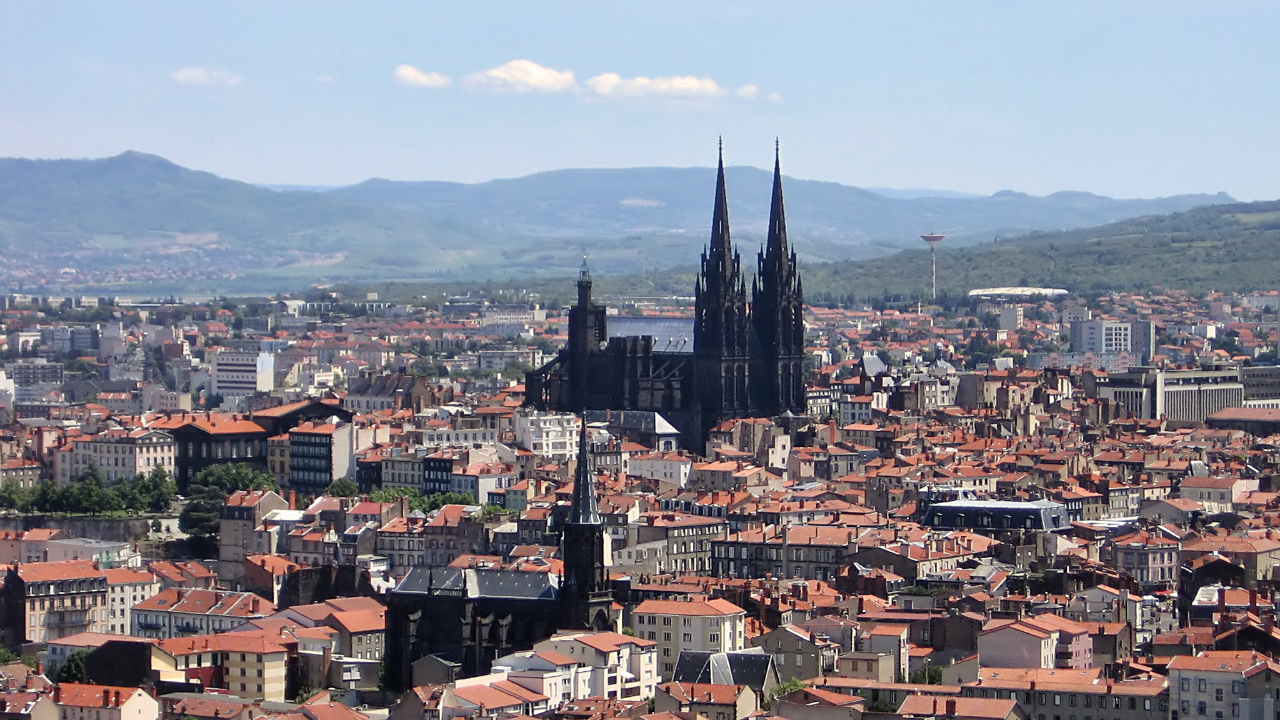 Clermont-Ferrand 8e meilleure ville étudiante de France ! Clermont-Ferrand 8e meilleure ville étudiante de France !