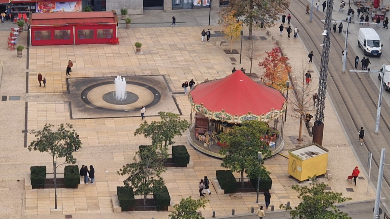 Après la victoire du PSG, un policier blessé dans l'assaut du carrousel de la place de Jaude