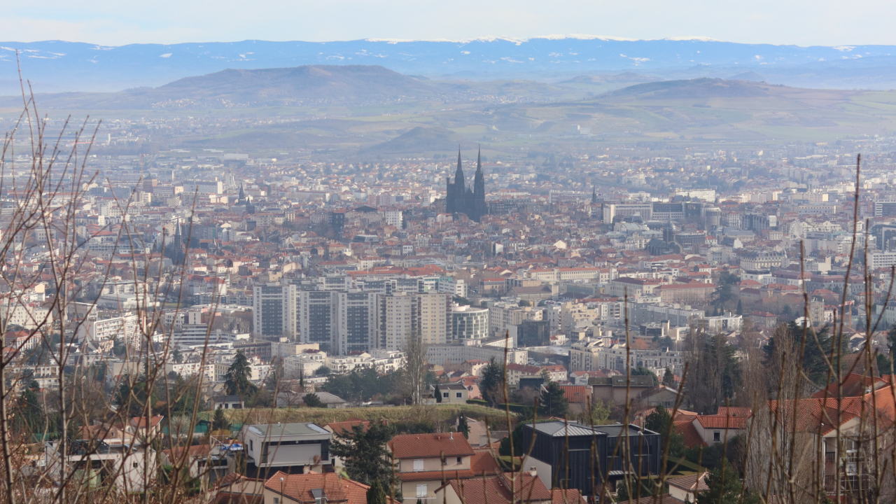 Clermont-Ferrand bien placée parmi les grandes villes où il fait bon vivre en France Clermont-Ferrand bien placée parmi les grandes villes où il fait bon vivre en France