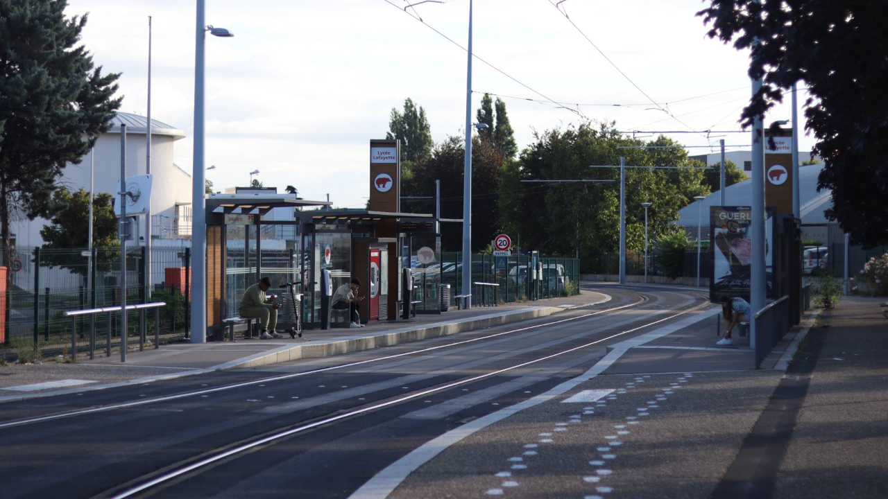 Clermont-Ferrand : jusqu'à la fin du mois, le tram n'ira pas à la gare de La Pardieu Clermont-Ferrand : jusqu'à la fin du mois, le tram n'ira pas à la gare de La Pardieu
