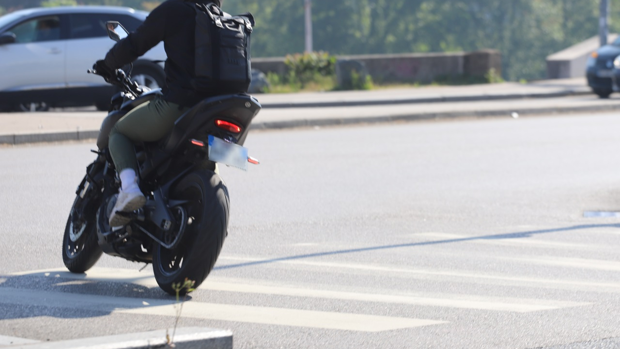 Clermont-Ferrand : un motard se tue sur le boulevard Vincent-Auriol Clermont-Ferrand : un motard se tue sur le boulevard Vincent-Auriol