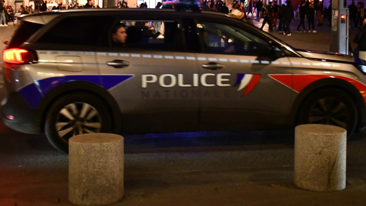 Deux jeunes hommes dépouillés dans les rues de Clermont-Ferrand Deux jeunes hommes dépouillés dans les rues de Clermont-Ferrand