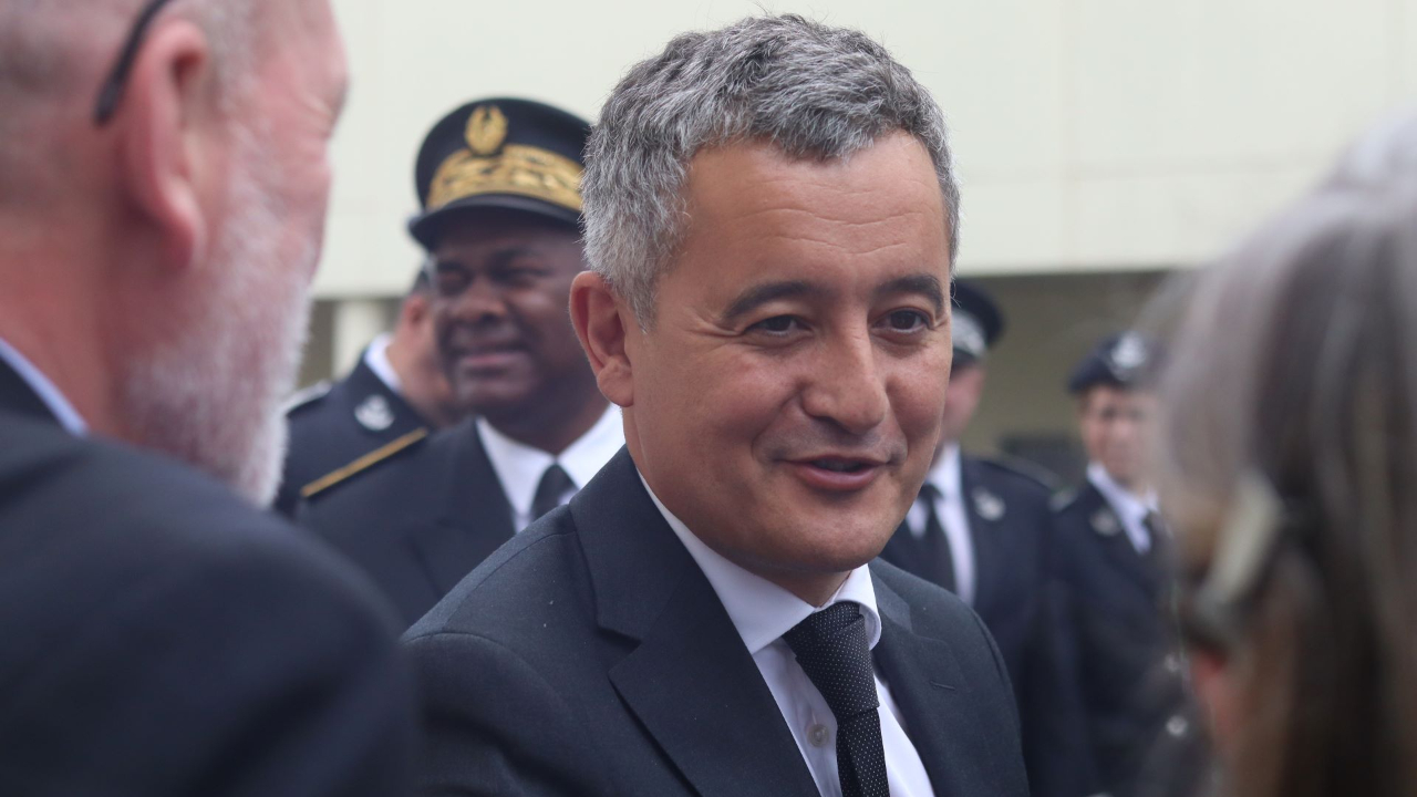 En visite dans le Puy-de-Dôme, Gérald Darmanin admet la "surpopulation carcérale" de la prison de Riom