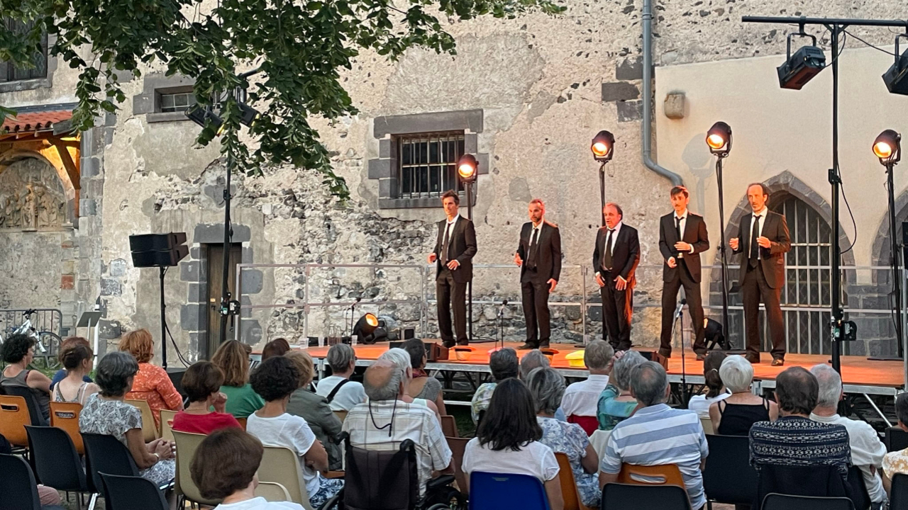 Festival On Connaît la Chanson : la musique en fête à Mozac ! Festival On Connaît la Chanson : la musique en fête à Mozac !