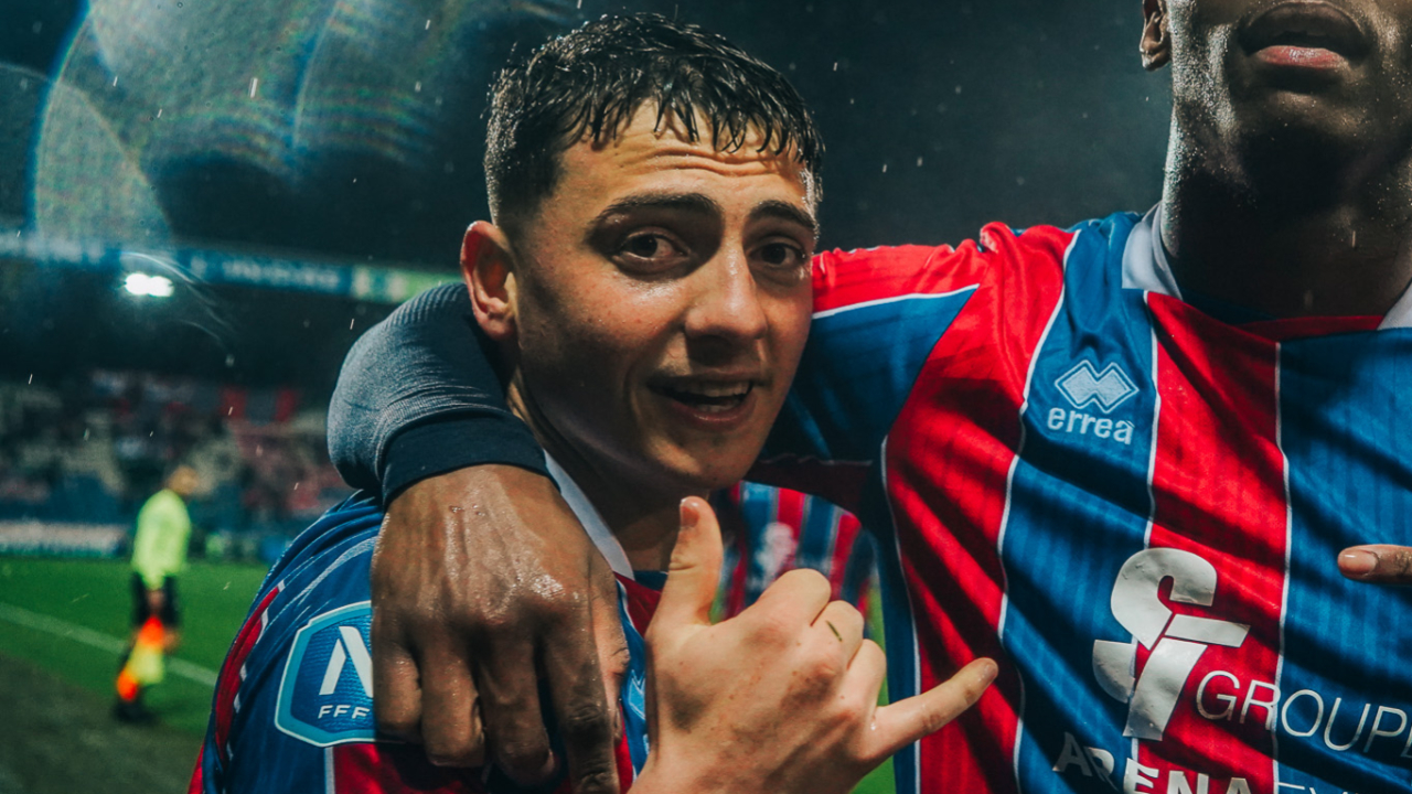 Football : un milieu offensif prêté par le CF63 parmi les meilleures pépites de National