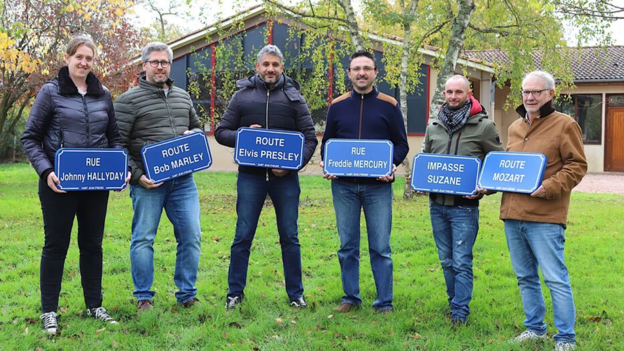 Insolite : Un village auvergnat renomme ses rues avec des noms de stars Insolite : Un village auvergnat renomme ses rues avec des noms de stars