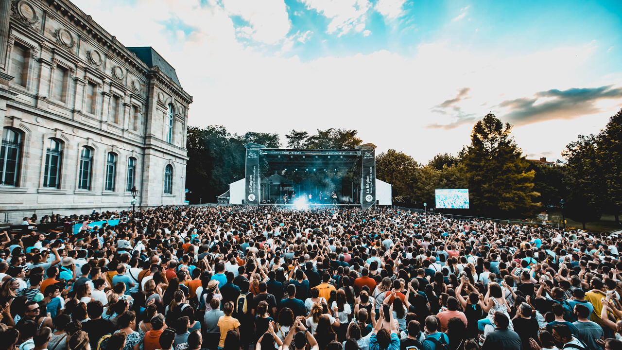 Haute-Loire : L’édition 2023 du festival des Nuits Saint-Jacques a été annulée Haute-Loire : L’édition 2023 du festival des Nuits Saint-Jacques a été annulée