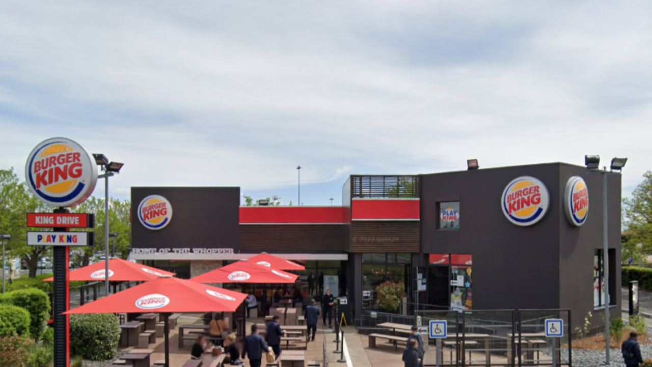 Ménétrol (63) : un employé de Burger King accusé d'avoir volé ses collègues Ménétrol (63) : un employé de Burger King accusé d'avoir volé ses collègues