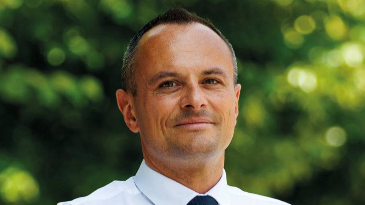 Municipales 2026 : Julien Bony, candidat de la droite et du centre, lance sa campagne à Clermont-Ferrand