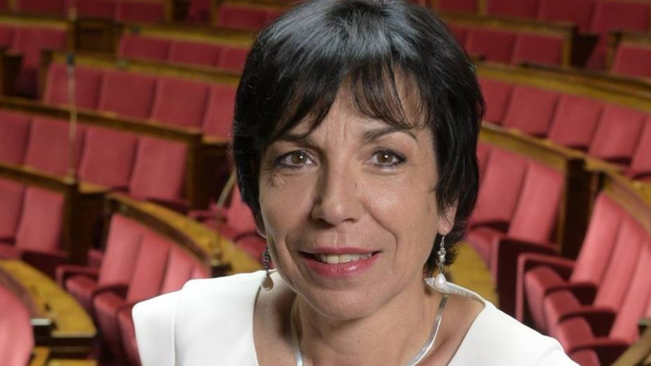 Prix 2023 de l'humour politique : la députée puydomoise Christine Pirès-Beaune parmi les nommées Prix 2023 de l'humour politique : la députée puydomoise Christine Pirès-Beaune parmi les nommées