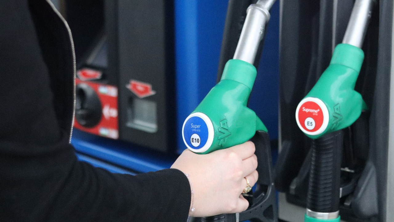 Prix des carburants en baisse : découvrez les stations les moins chères de Clermont-Ferrand et du Puy-de-Dôme