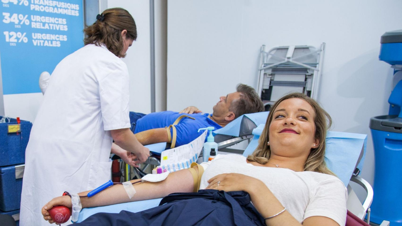 "Student's Blood" : quand l'Etablissement Français du Sang met au défi les étudiants pour donner leur sang "Student's Blood" : quand l'Etablissement Français du Sang met au défi les étudiants pour donner leur sang