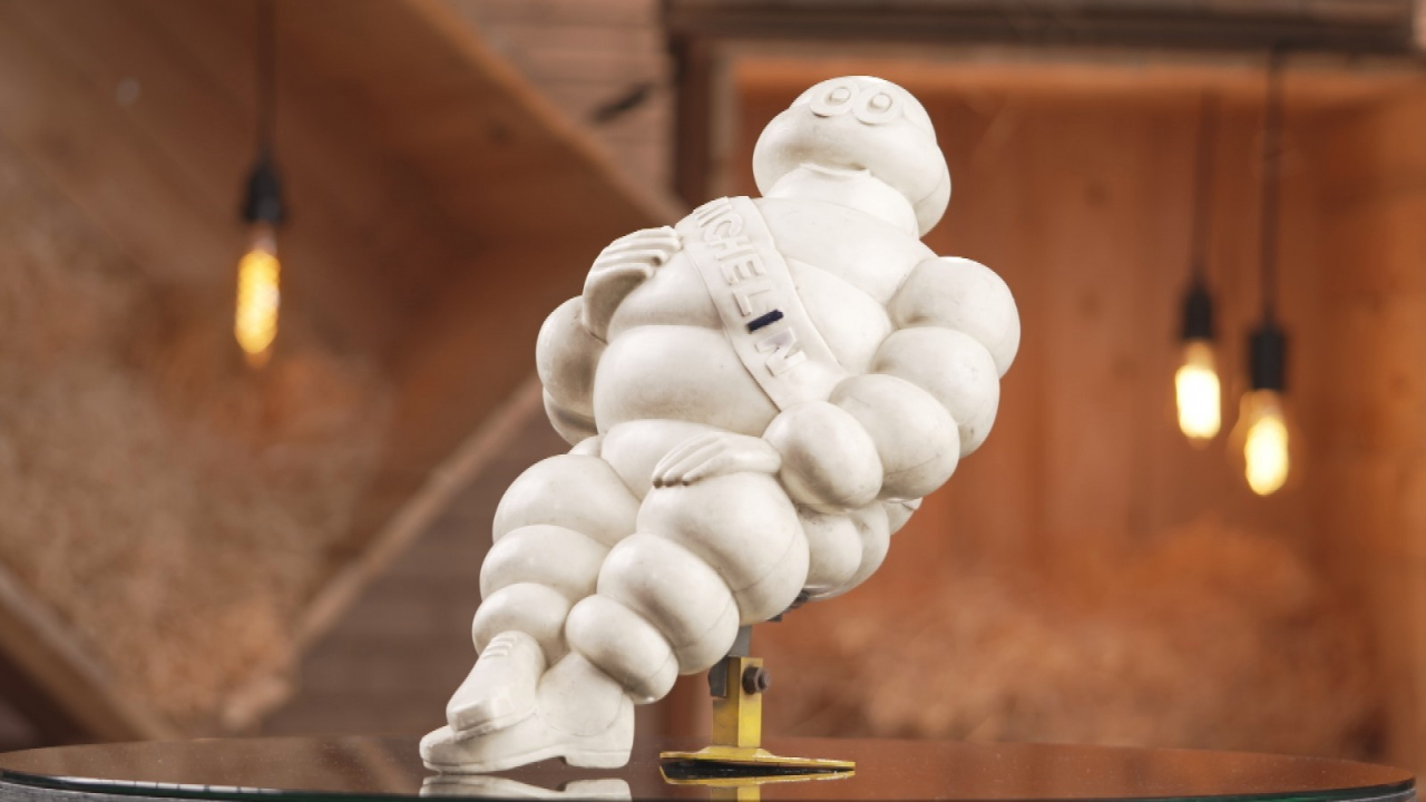 Un Bibendum collector mis aux enchères de l'émission Affaire Conclue Un Bibendum collector mis aux enchères de l'émission Affaire Conclue